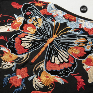 EMBROIDERY LONG-SLEEVED SWEATSHIRT BUTTERFLY #L013