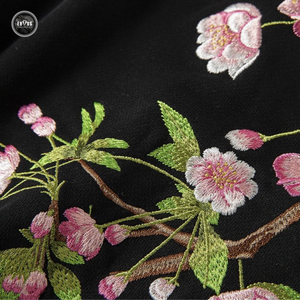 EMBROIDERY HOODIES PEACH BLOSSOM H030