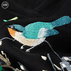 EMBROIDERY HOODIES BAMBOO & MAGPIE H015