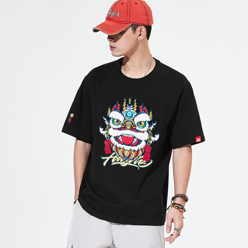 EMBROIDERY T-SHIRT LION DANCE #032