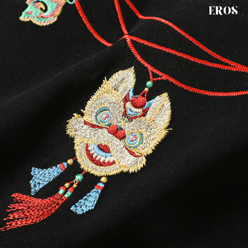 EMBROIDERY T-SHIRT LION DANCE WITH BELL #105